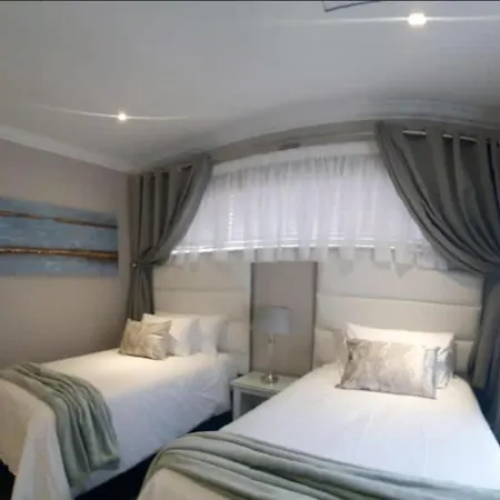 Home Away From Home Johannesburg Room photo